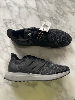 Men’s Adidas ultra dream DNA sneakers, size 10.5